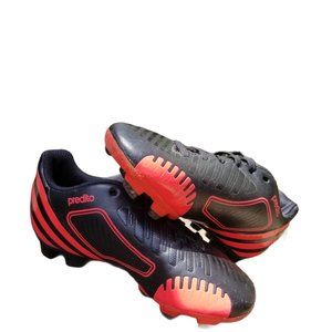 ⚽️ ADIDAS Kids Predito Predator Cleats (Size 11K)